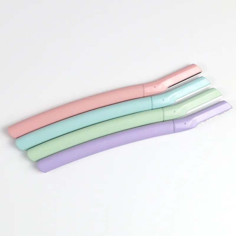 Eyebrow Razor Made from PCR Plastic