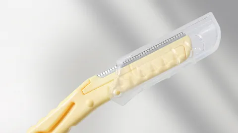 Eyebrow Trimmer for OEM, Wholesale & Private Label