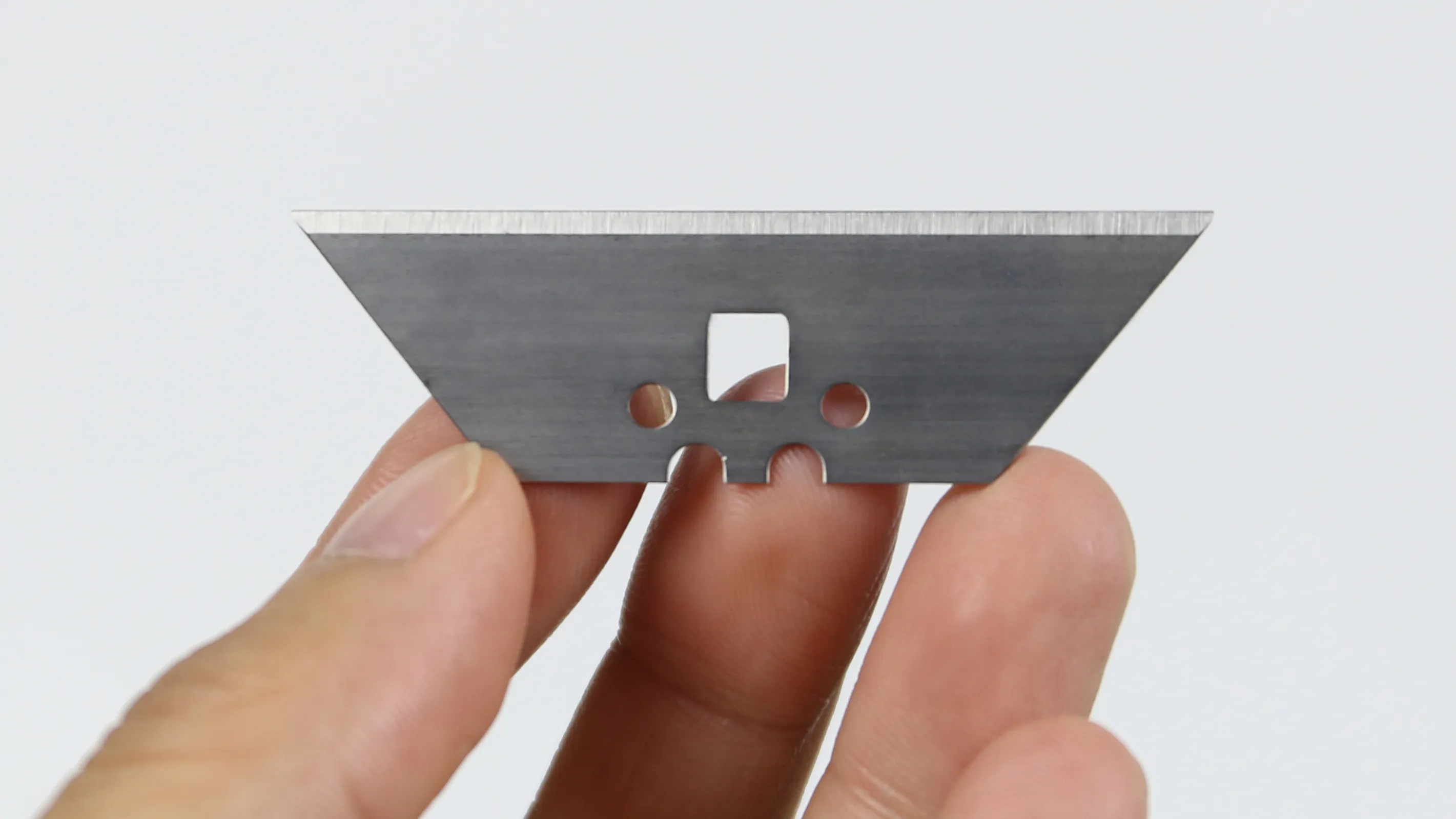 We select premium stainless steel for better strength, and last the blade's using time