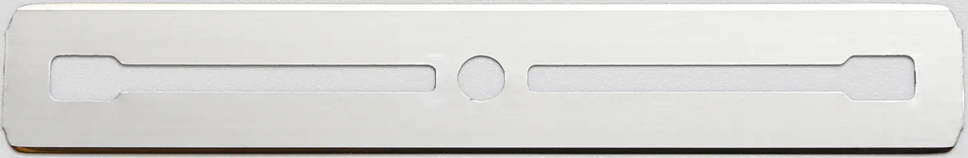 Small straight razor blade