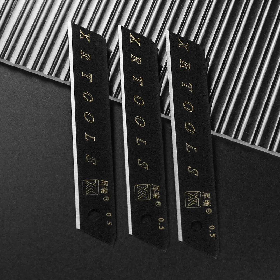 sk5 snap off blade made of high carbon steel