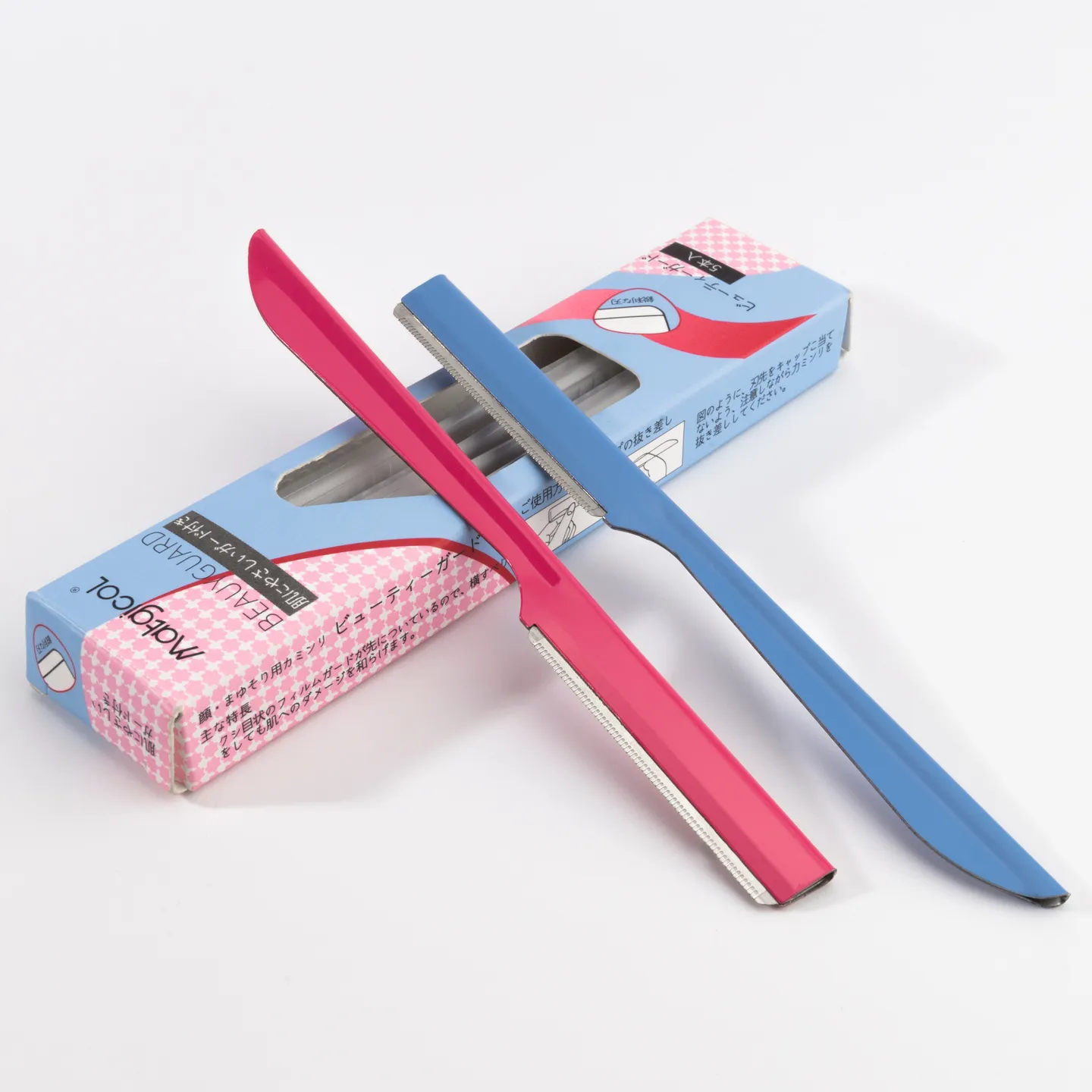 straight metal eyebrow trimmer image