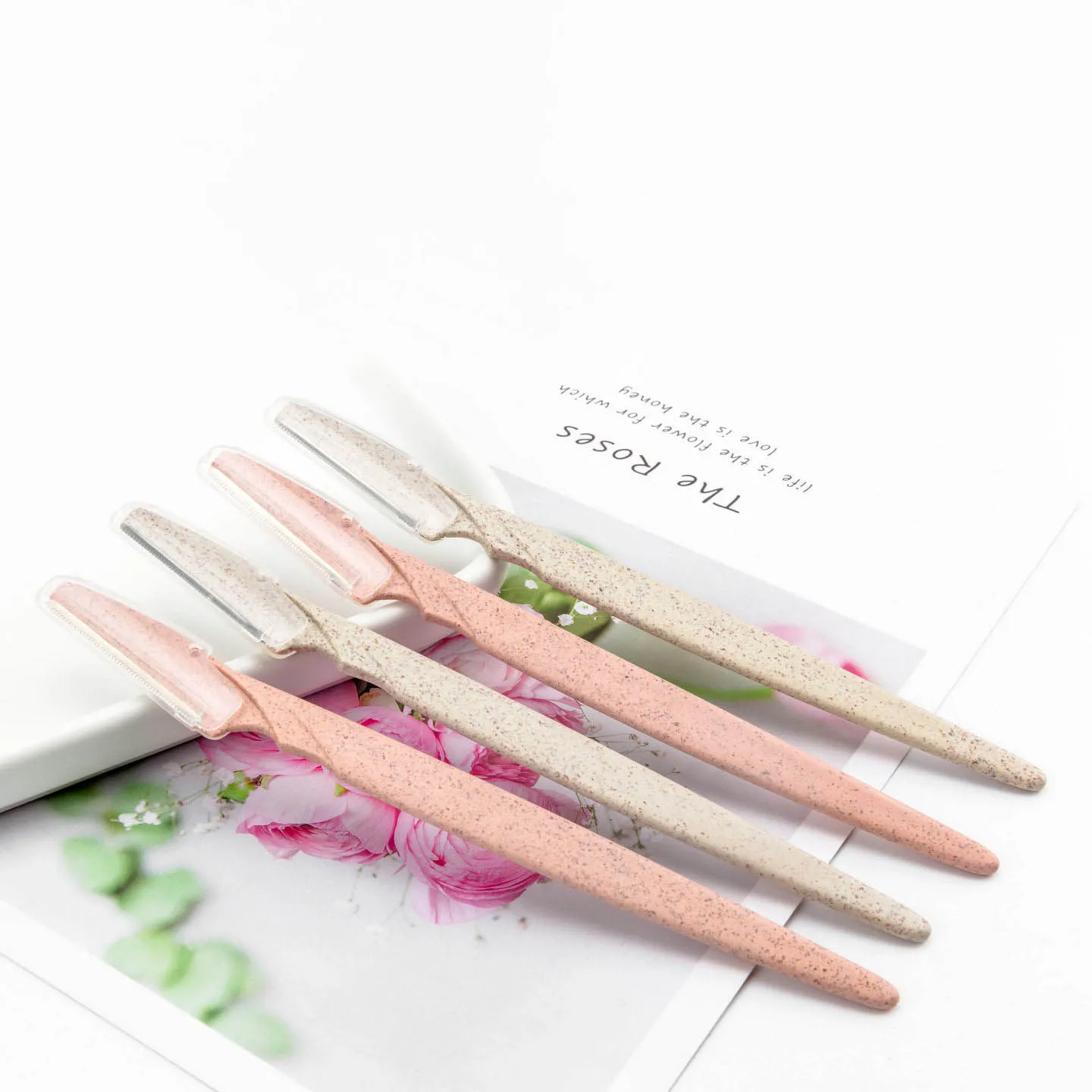 straight wheat straw eyebrow trimmer image